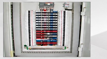 低壓分電盤(L.V. Sub-Distribution Panel)